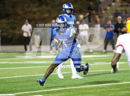 Thumbnail 3 in Mission Viejo @ Santa Margarita (MaxPreps Game of the Week) photogallery.