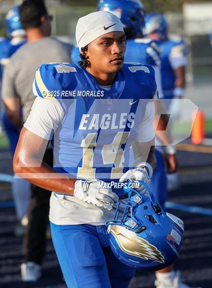 Thumbnail 2 in Mission Viejo @ Santa Margarita (MaxPreps Game of the Week) photogallery.