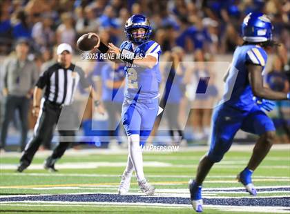Thumbnail 2 in Mission Viejo @ Santa Margarita (MaxPreps Game of the Week) photogallery.