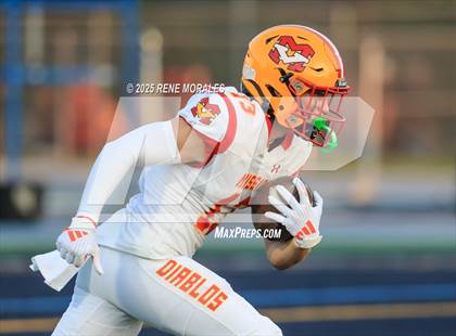 Thumbnail 2 in Mission Viejo @ Santa Margarita (MaxPreps Game of the Week) photogallery.
