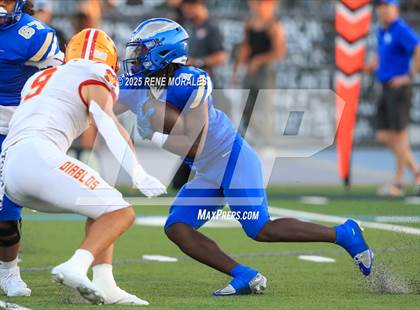 Thumbnail 2 in Mission Viejo @ Santa Margarita (MaxPreps Game of the Week) photogallery.