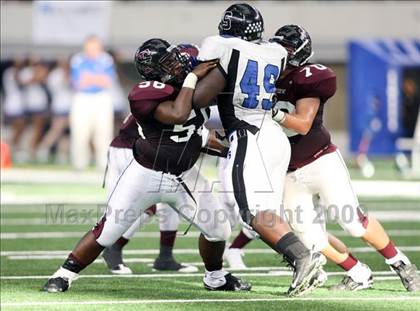 Thumbnail 3 in Summit vs. Mansfield Timberview (Kirk Herbstreit Varsity Football Series) photogallery.