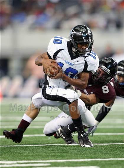 Thumbnail 1 in Summit vs. Mansfield Timberview (Kirk Herbstreit Varsity Football Series) photogallery.
