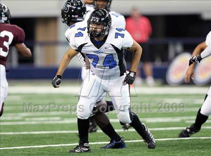 Thumbnail 2 in Summit vs. Mansfield Timberview (Kirk Herbstreit Varsity Football Series) photogallery.