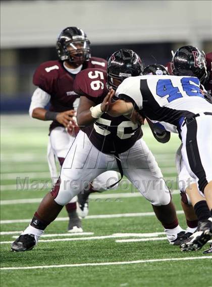 Thumbnail 2 in Summit vs. Mansfield Timberview (Kirk Herbstreit Varsity Football Series) photogallery.