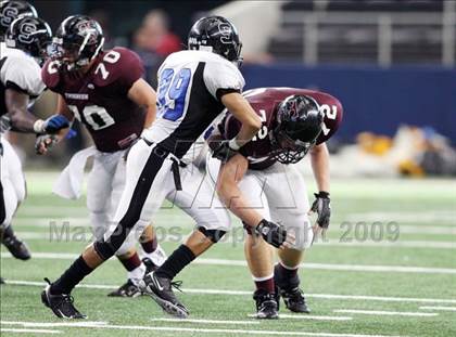 Thumbnail 2 in Summit vs. Mansfield Timberview (Kirk Herbstreit Varsity Football Series) photogallery.