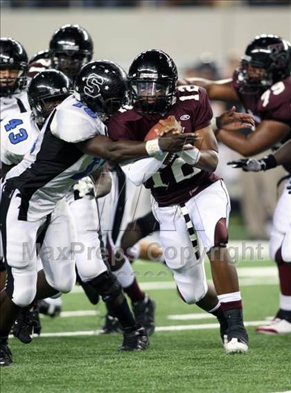Thumbnail 1 in Summit vs. Mansfield Timberview (Kirk Herbstreit Varsity Football Series) photogallery.