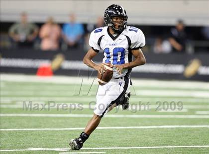 Thumbnail 1 in Summit vs. Mansfield Timberview (Kirk Herbstreit Varsity Football Series) photogallery.
