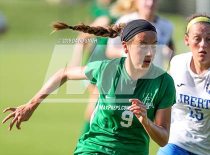 Thumbnail 3 in Liberty vs Nerinx Hall_MSHSAA Class 4 Championship photogallery.