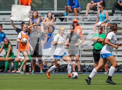 Thumbnail 3 in Liberty vs Nerinx Hall_MSHSAA Class 4 Championship photogallery.