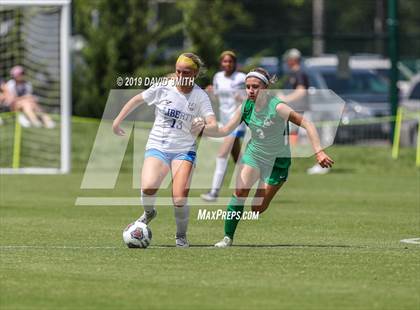 Thumbnail 1 in Liberty vs Nerinx Hall_MSHSAA Class 4 Championship photogallery.