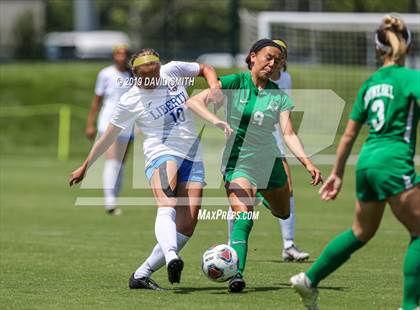 Thumbnail 3 in Liberty vs Nerinx Hall_MSHSAA Class 4 Championship photogallery.