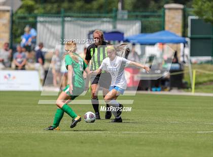 Thumbnail 2 in Liberty vs Nerinx Hall_MSHSAA Class 4 Championship photogallery.