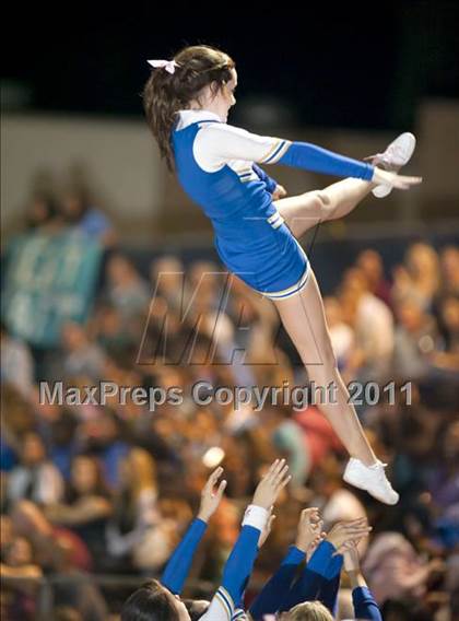 Thumbnail 2 in Taft @ El Camino Real photogallery.