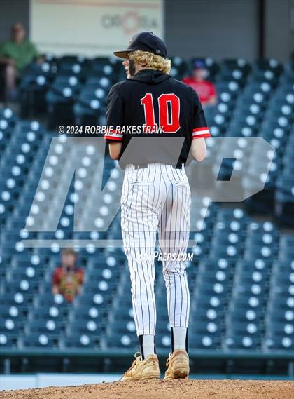 Thumbnail 3 in Collinsville vs. Centerville (UIL 2A Baseball Semifinal) photogallery.