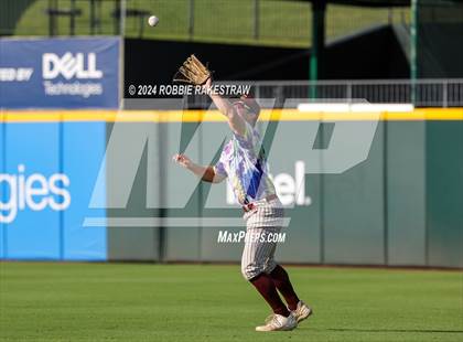 Thumbnail 1 in Collinsville vs. Centerville (UIL 2A Baseball Semifinal) photogallery.
