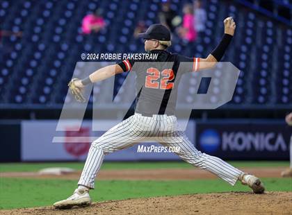 Thumbnail 2 in Collinsville vs. Centerville (UIL 2A Baseball Semifinal) photogallery.