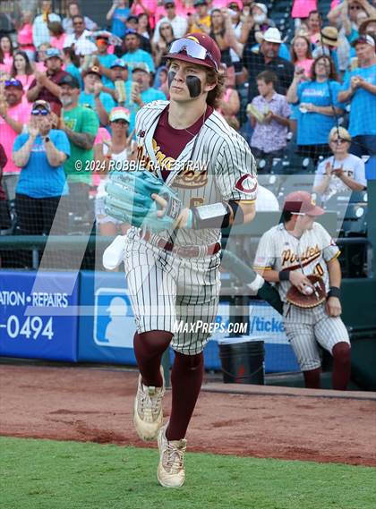 Thumbnail 3 in Collinsville vs. Centerville (UIL 2A Baseball Semifinal) photogallery.