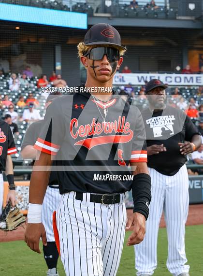 Thumbnail 1 in Collinsville vs. Centerville (UIL 2A Baseball Semifinal) photogallery.