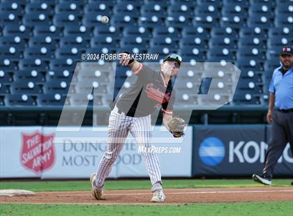 Thumbnail 1 in Collinsville vs. Centerville (UIL 2A Baseball Semifinal) photogallery.