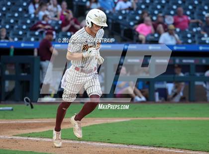 Thumbnail 3 in Collinsville vs. Centerville (UIL 2A Baseball Semifinal) photogallery.