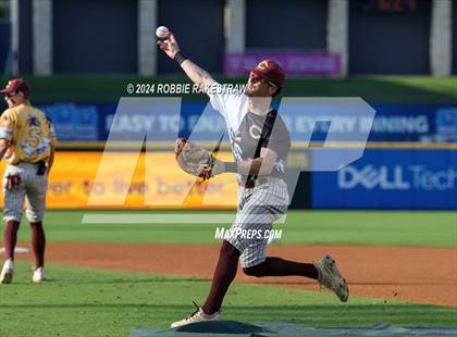 Thumbnail 1 in Collinsville vs. Centerville (UIL 2A Baseball Semifinal) photogallery.