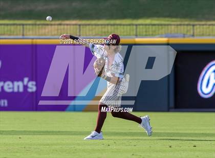 Thumbnail 1 in Collinsville vs. Centerville (UIL 2A Baseball Semifinal) photogallery.