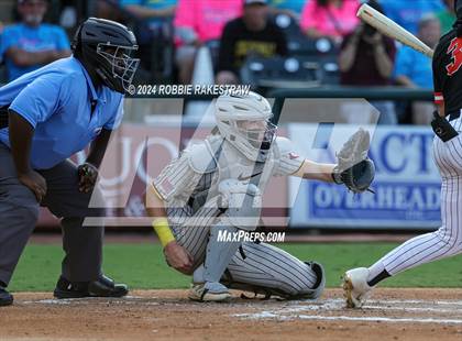 Thumbnail 2 in Collinsville vs. Centerville (UIL 2A Baseball Semifinal) photogallery.