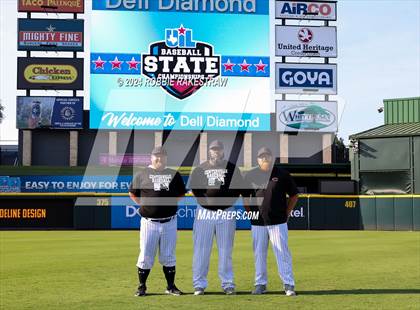 Thumbnail 3 in Collinsville vs. Centerville (UIL 2A Baseball Semifinal) photogallery.