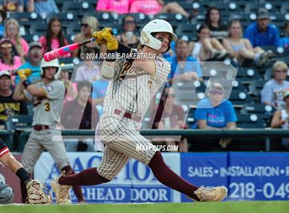 Thumbnail 1 in Collinsville vs. Centerville (UIL 2A Baseball Semifinal) photogallery.