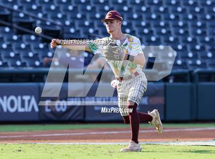 Thumbnail 3 in Collinsville vs. Centerville (UIL 2A Baseball Semifinal) photogallery.