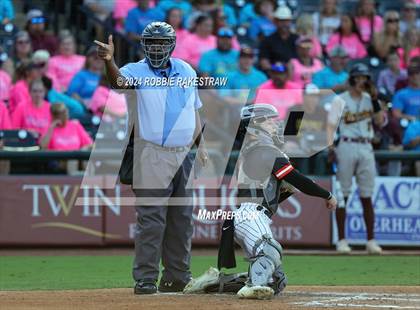 Thumbnail 3 in Collinsville vs. Centerville (UIL 2A Baseball Semifinal) photogallery.