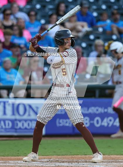 Thumbnail 3 in Collinsville vs. Centerville (UIL 2A Baseball Semifinal) photogallery.