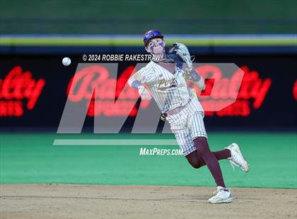 Thumbnail 2 in Collinsville vs. Centerville (UIL 2A Baseball Semifinal) photogallery.