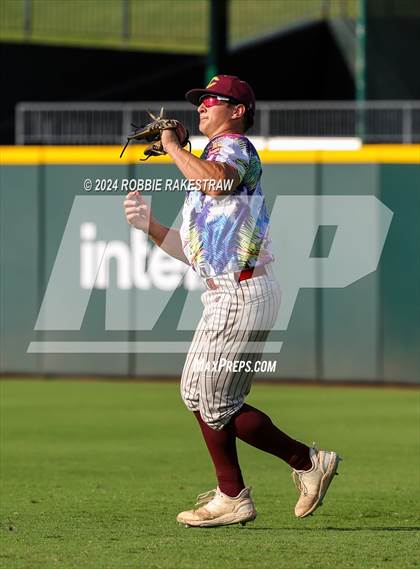Thumbnail 3 in Collinsville vs. Centerville (UIL 2A Baseball Semifinal) photogallery.