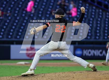 Thumbnail 3 in Collinsville vs. Centerville (UIL 2A Baseball Semifinal) photogallery.