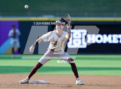Thumbnail 3 in Collinsville vs. Centerville (UIL 2A Baseball Semifinal) photogallery.