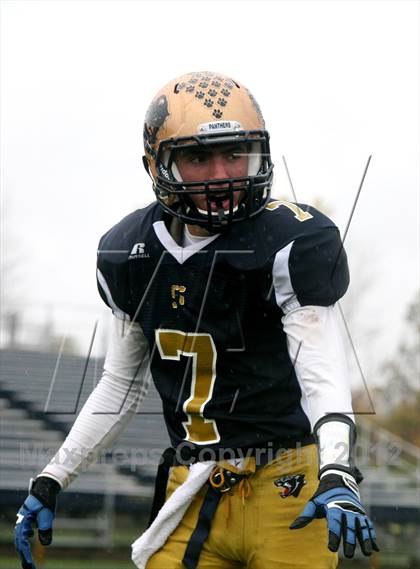 Thumbnail 2 in Williamsville East vs Sweet Home photogallery.