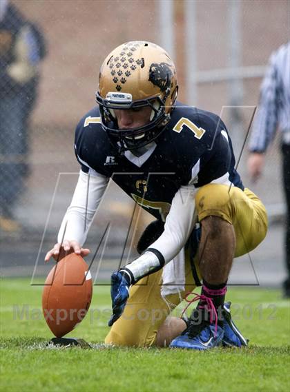 Thumbnail 2 in Williamsville East vs Sweet Home photogallery.