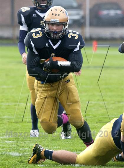 Thumbnail 3 in Williamsville East vs Sweet Home photogallery.