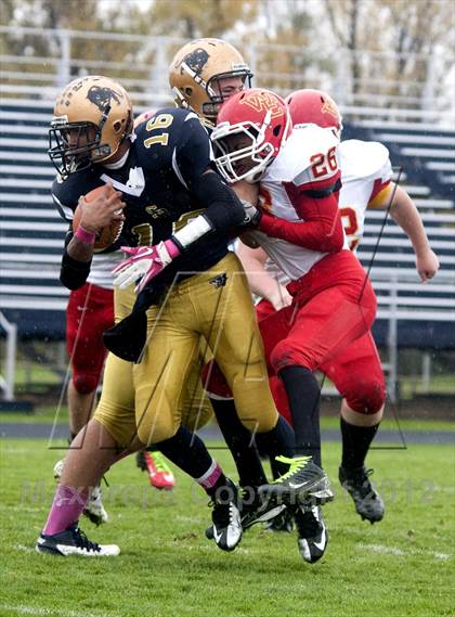 Thumbnail 1 in Williamsville East vs Sweet Home photogallery.