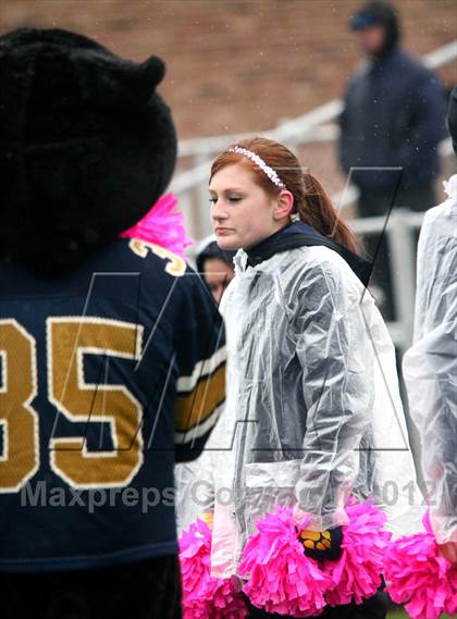 Thumbnail 3 in Williamsville East vs Sweet Home photogallery.
