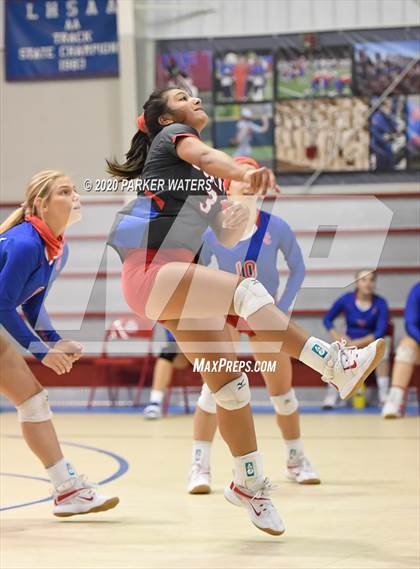 Thumbnail 1 in Hahnville @ John Curtis (Junior Varsity) photogallery.
