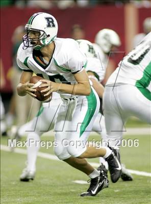 Thumbnail 1 in McEachern vs. Roswell (Kickoff Classic) photogallery.