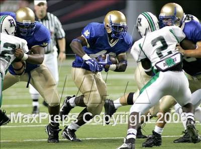 Thumbnail 1 in McEachern vs. Roswell (Kickoff Classic) photogallery.