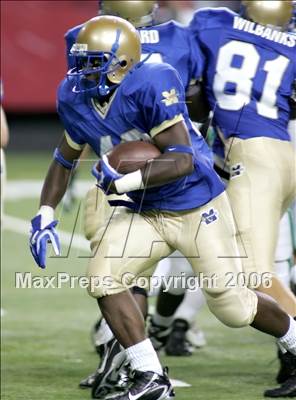 Thumbnail 3 in McEachern vs. Roswell (Kickoff Classic) photogallery.