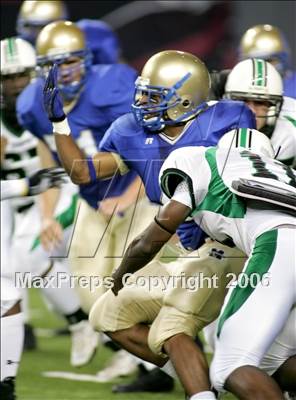 Thumbnail 1 in McEachern vs. Roswell (Kickoff Classic) photogallery.