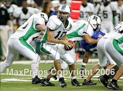 Thumbnail 3 in McEachern vs. Roswell (Kickoff Classic) photogallery.
