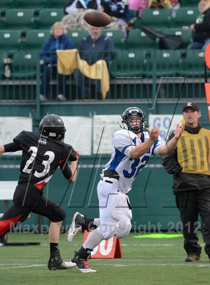 Thumbnail 1 in Haverling vs. Le Roy (Class C Semifinals) photogallery.