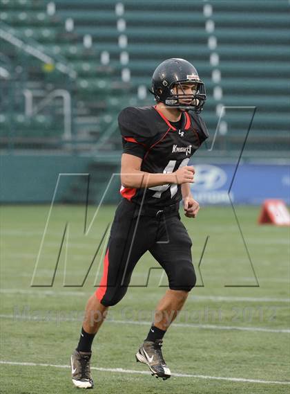 Thumbnail 2 in Haverling vs. Le Roy (Class C Semifinals) photogallery.